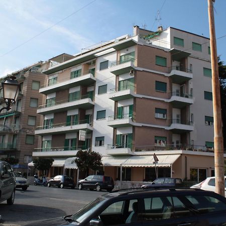 安妮塔埃尔伯格酒店 阿拉西奥 外观 照片