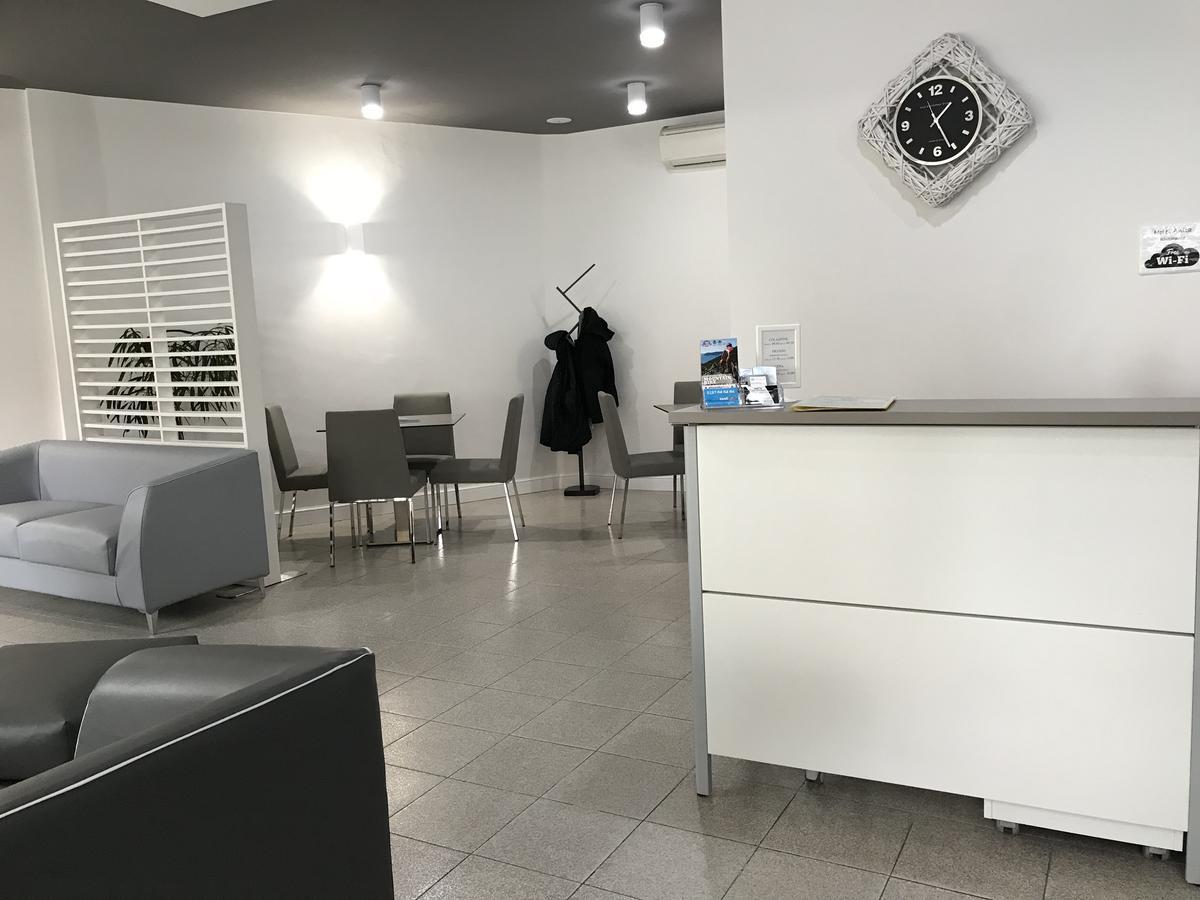 安妮塔埃尔伯格酒店 阿拉西奥 外观 照片